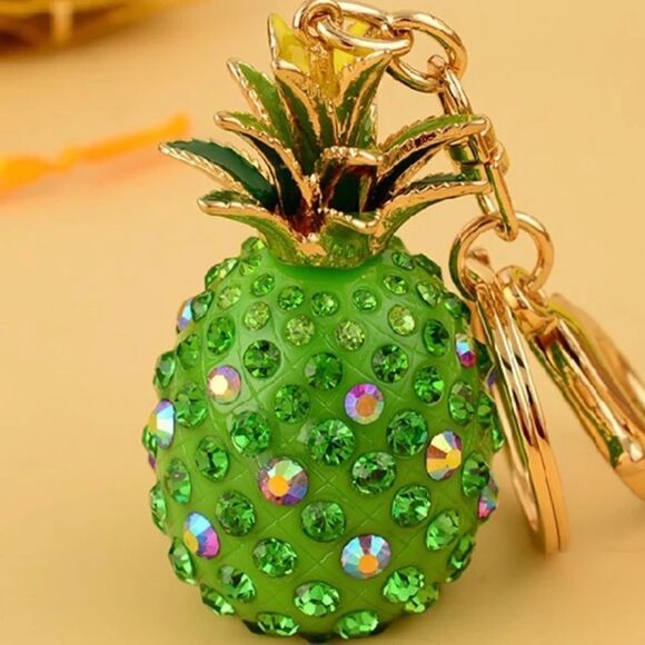 PINEAPPLE RHINESTONE KEYRING  - Picture 1 of 1